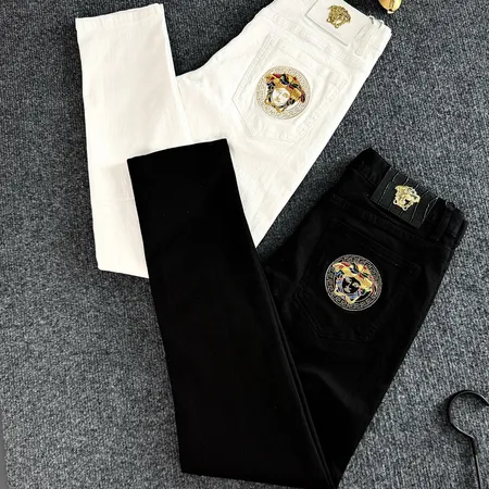 ヴェルサーチ ジーンズ