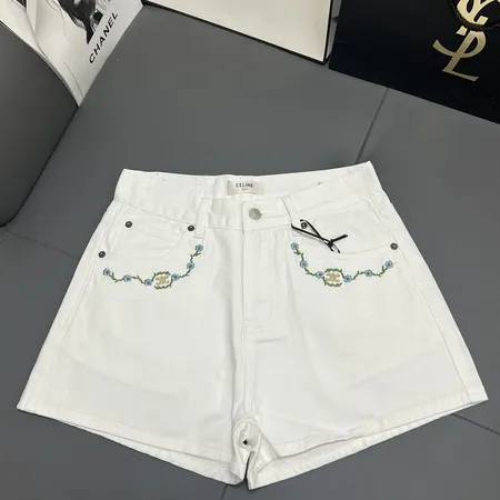 セリーヌ ショートパンツ