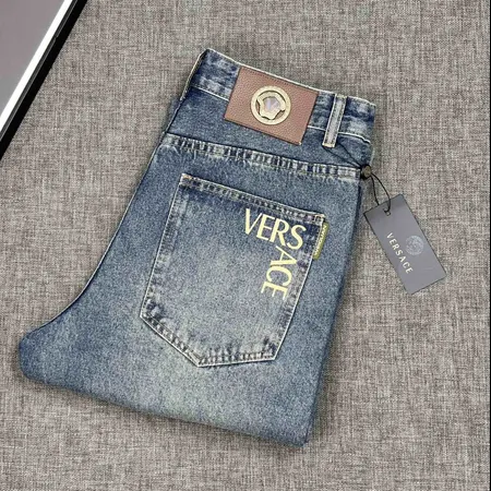 ヴェルサーチ ジーンズ