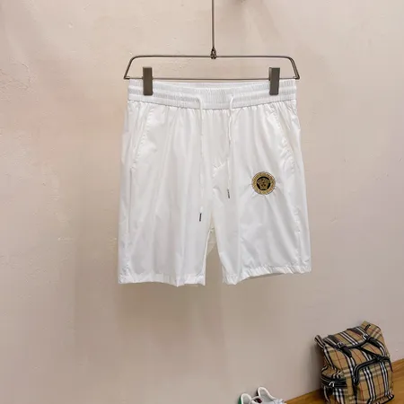 ヴェルサーチ ショートパンツ