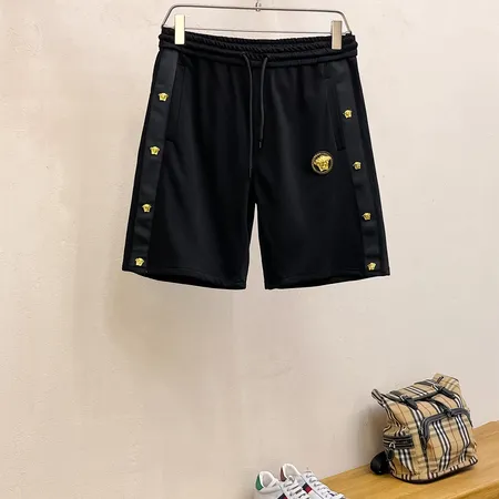 ヴェルサーチ ショートパンツ