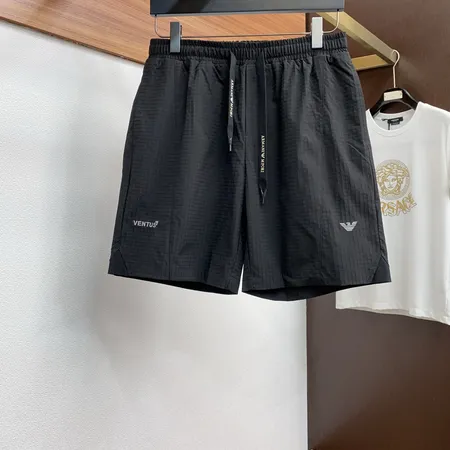 アルマーニ ショートパンツ