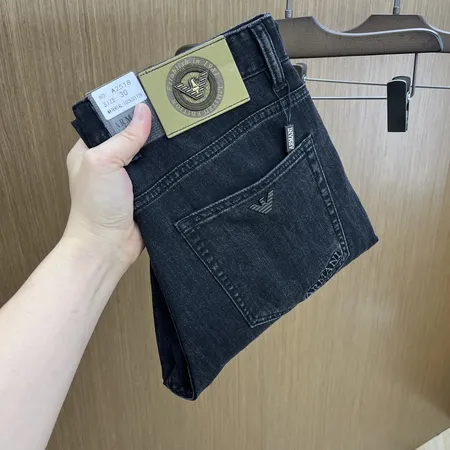 アルマーニ ジーンズ