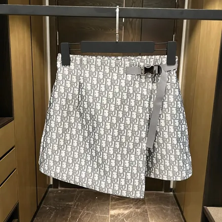 ディオール ショートパンツ