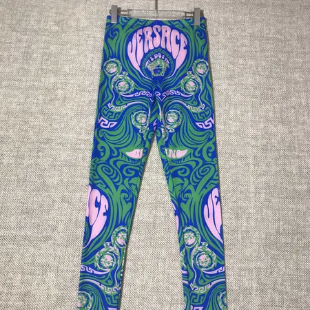 ヴェルサーチ カジュアルパンツ