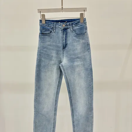 ミュウミュウ ジーンズ