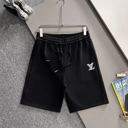 ルイヴィトン ショートパンツ