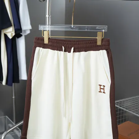 エルメス ショートパンツ