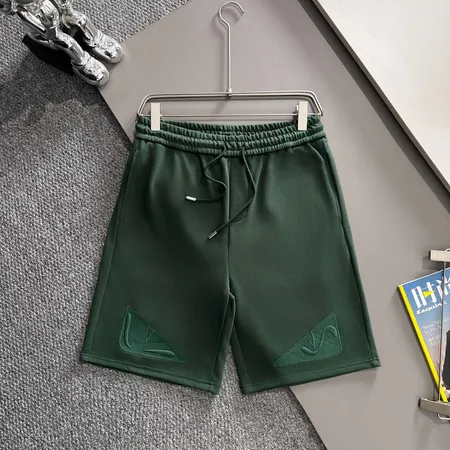 フェンディ ショートパンツ