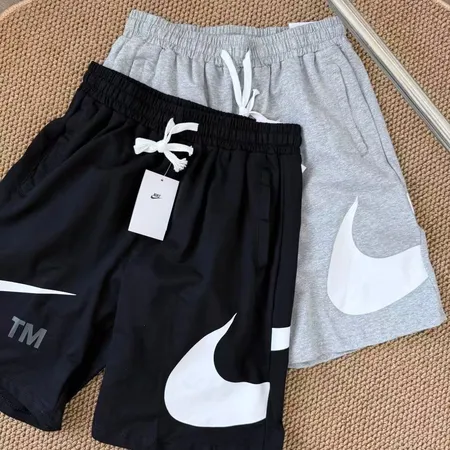 ナイキ ショートパンツ