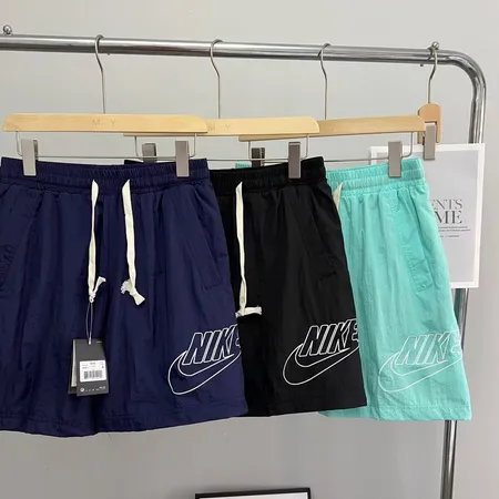 ナイキ ショートパンツ
