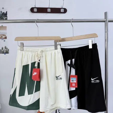 ナイキ ショートパンツ