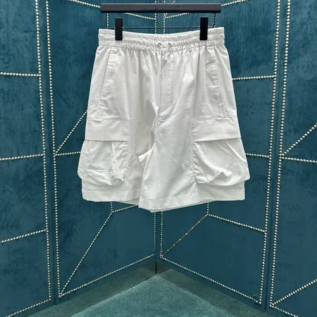 グッチ ショートパンツ