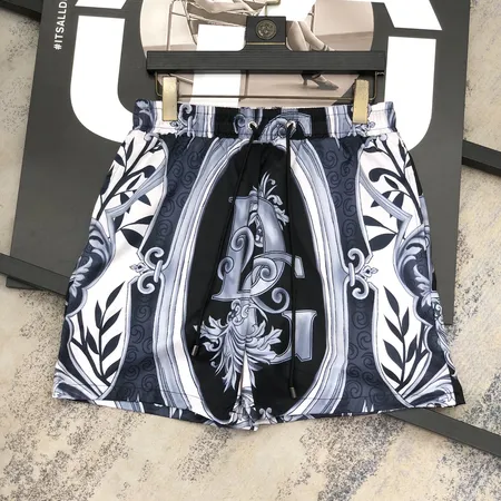 ドルチェ＆ガッバーナ ショートパンツ