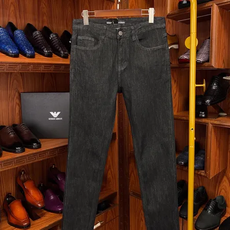 アルマーニ ジーンズ