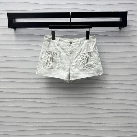 シャネル ショートパンツ