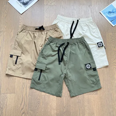 ストーンアイランド ショートパンツ