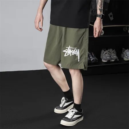 ステューシー ショートパンツ