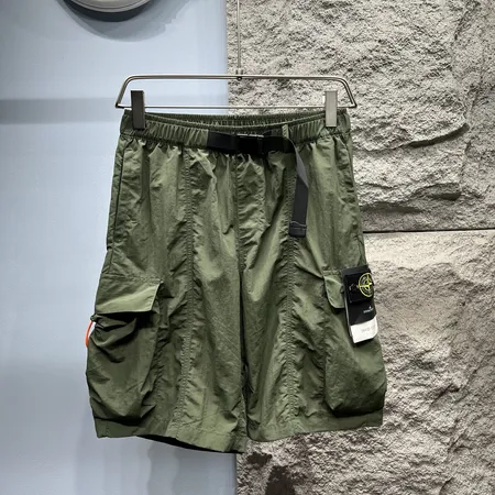 ストーンアイランド ショートパンツ