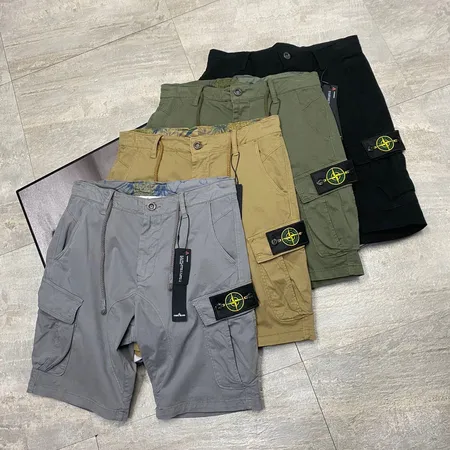 ストーンアイランド ショートパンツ