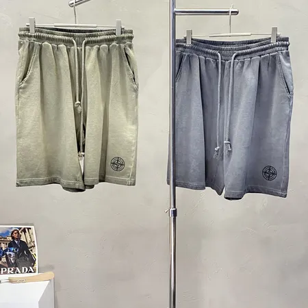 ストーンアイランド ショートパンツ