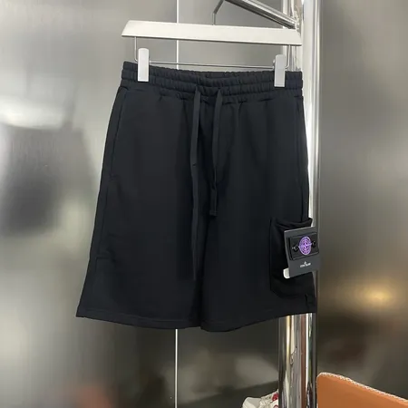 ストーンアイランド ショートパンツ