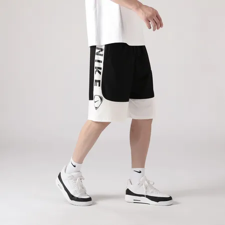 ナイキ ショートパンツ