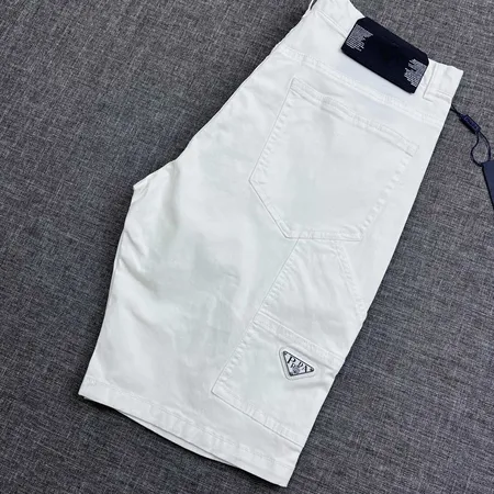 プラダ ショートパンツ