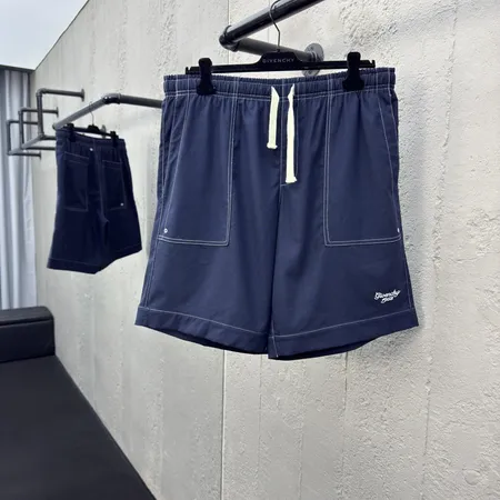 バレンシアガ ショートパンツ