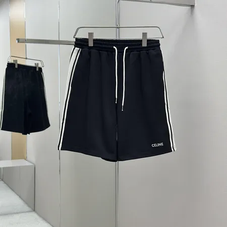 セリーヌ ショートパンツ