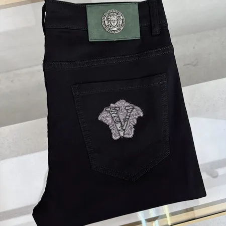 ヴェルサーチ ジーンズ