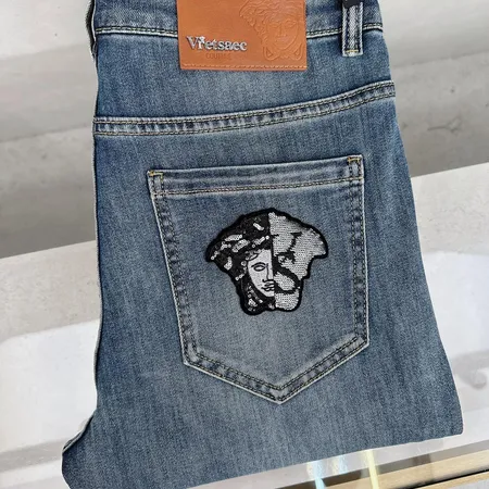 ヴェルサーチ ジーンズ