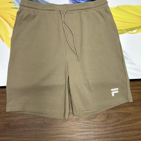 プーマ ショートパンツ