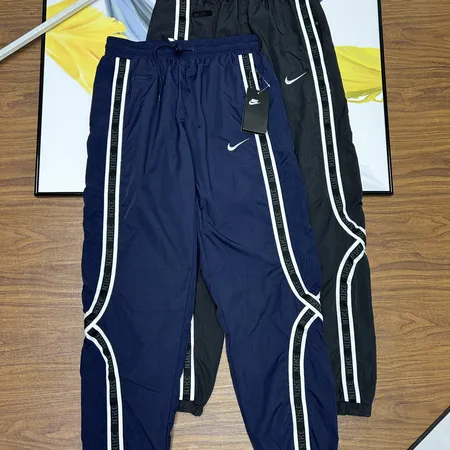 ナイキ トレーニングパンツ
