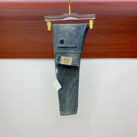 ロエベ ジーンズ