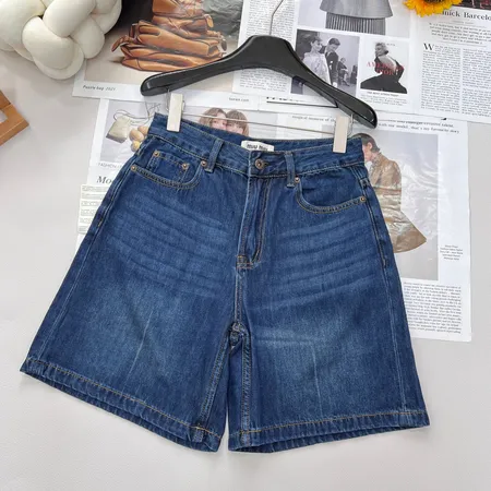 ミュウミュウ ショートパンツ