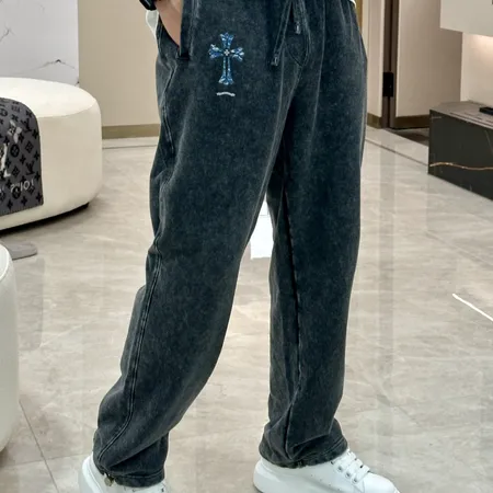 クロムハーツ トレーニングパンツ