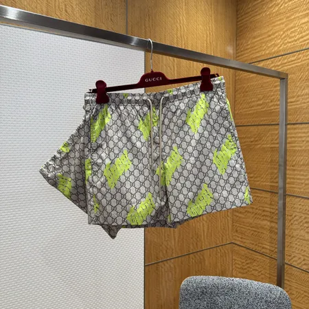 グッチ ショートパンツ