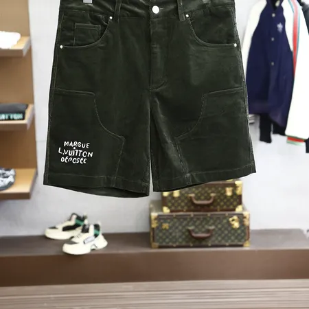 ルイヴィトン ショートパンツ
