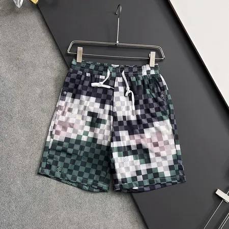 ルイヴィトン ショートパンツ