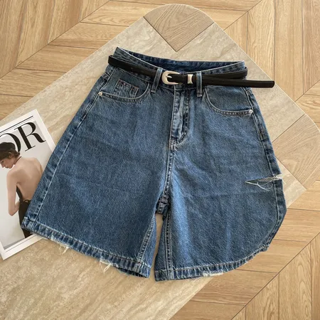 セリーヌ ショートパンツ