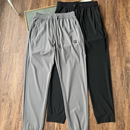 フィラ カジュアルパンツ