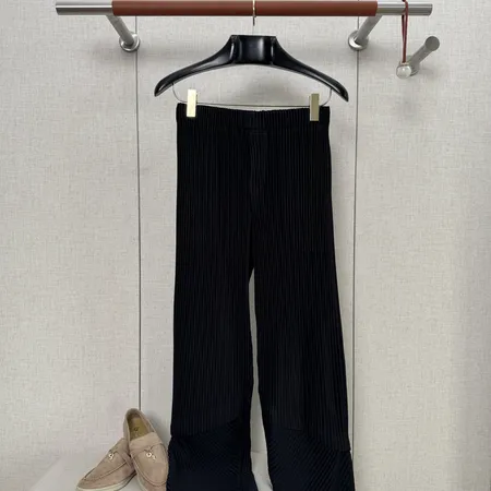 イッセイ ミヤケ カジュアルパンツ