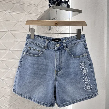 シャネル ショートパンツ