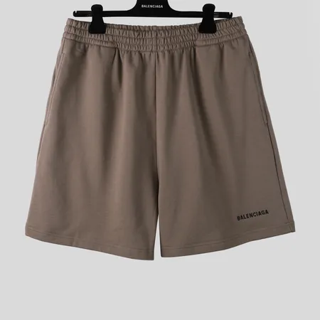 セリーヌ ショートパンツ