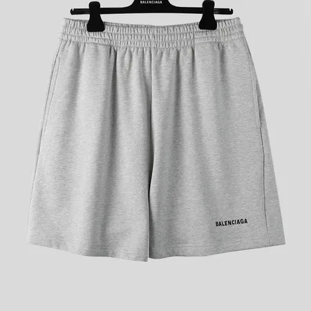 セリーヌ ショートパンツ