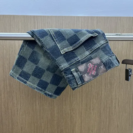 ルイヴィトン ショートパンツ