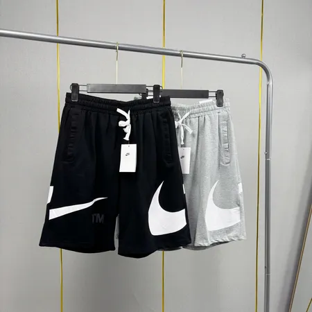 ナイキ ショートパンツ