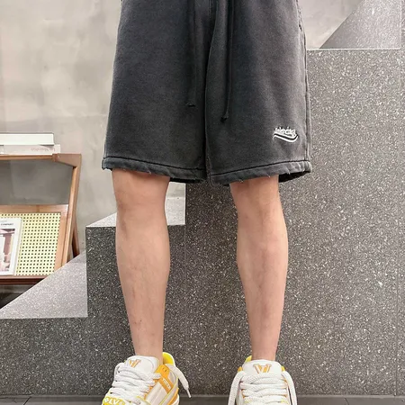 バレンシアガ ショートパンツ