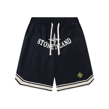 ストーンアイランド ショートパンツ